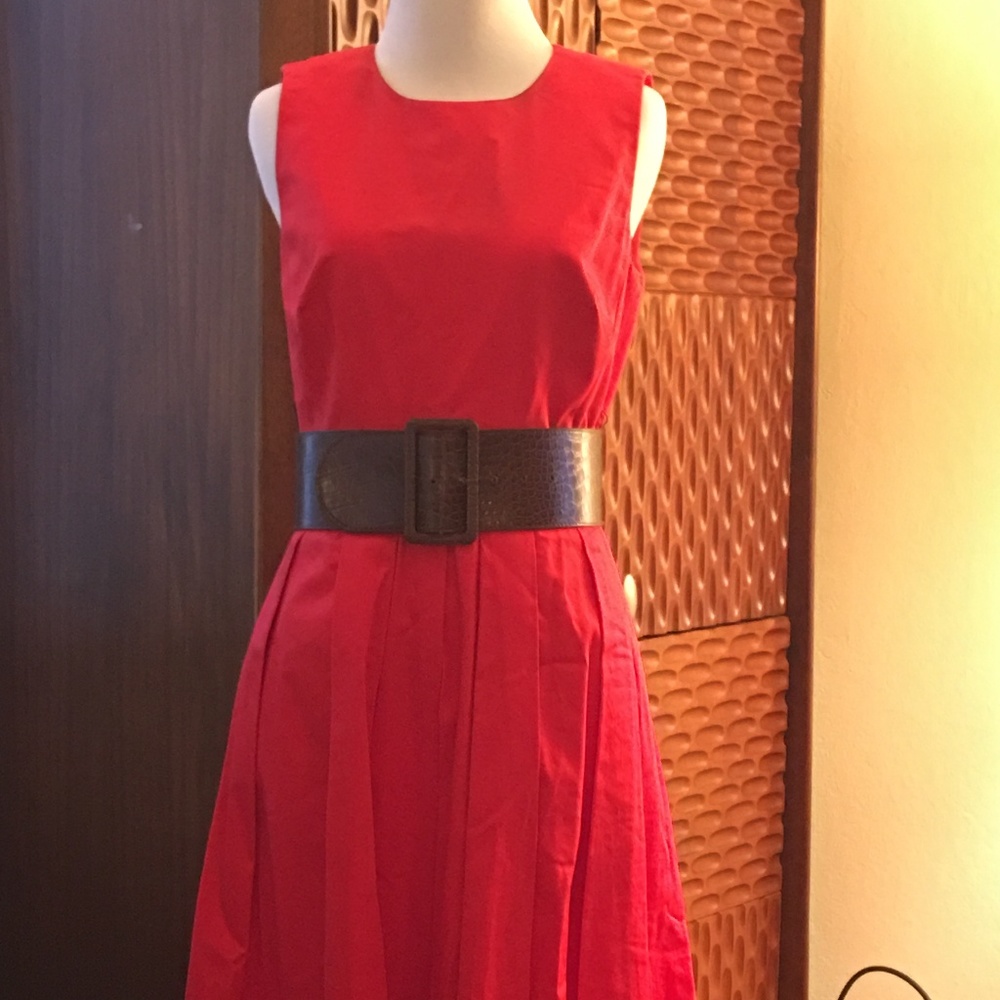 Sleeveless Milly Dress